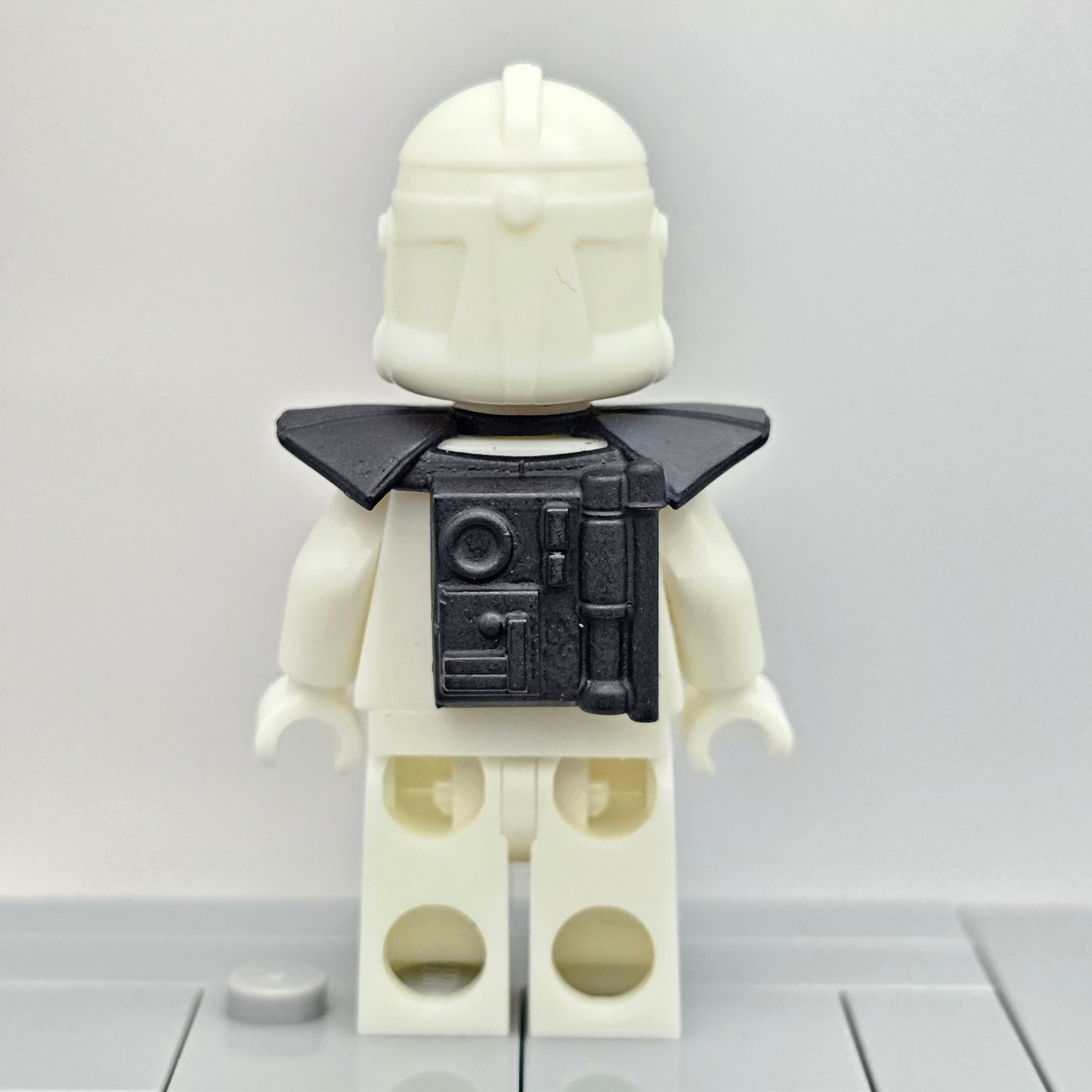 PW ARC Fives Pauldron